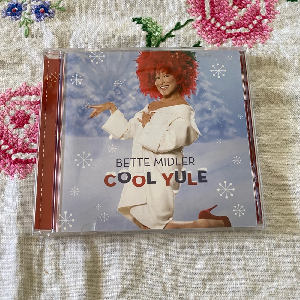 Bette Midler🎄💿🔥Mix&Match 7/$10🔥